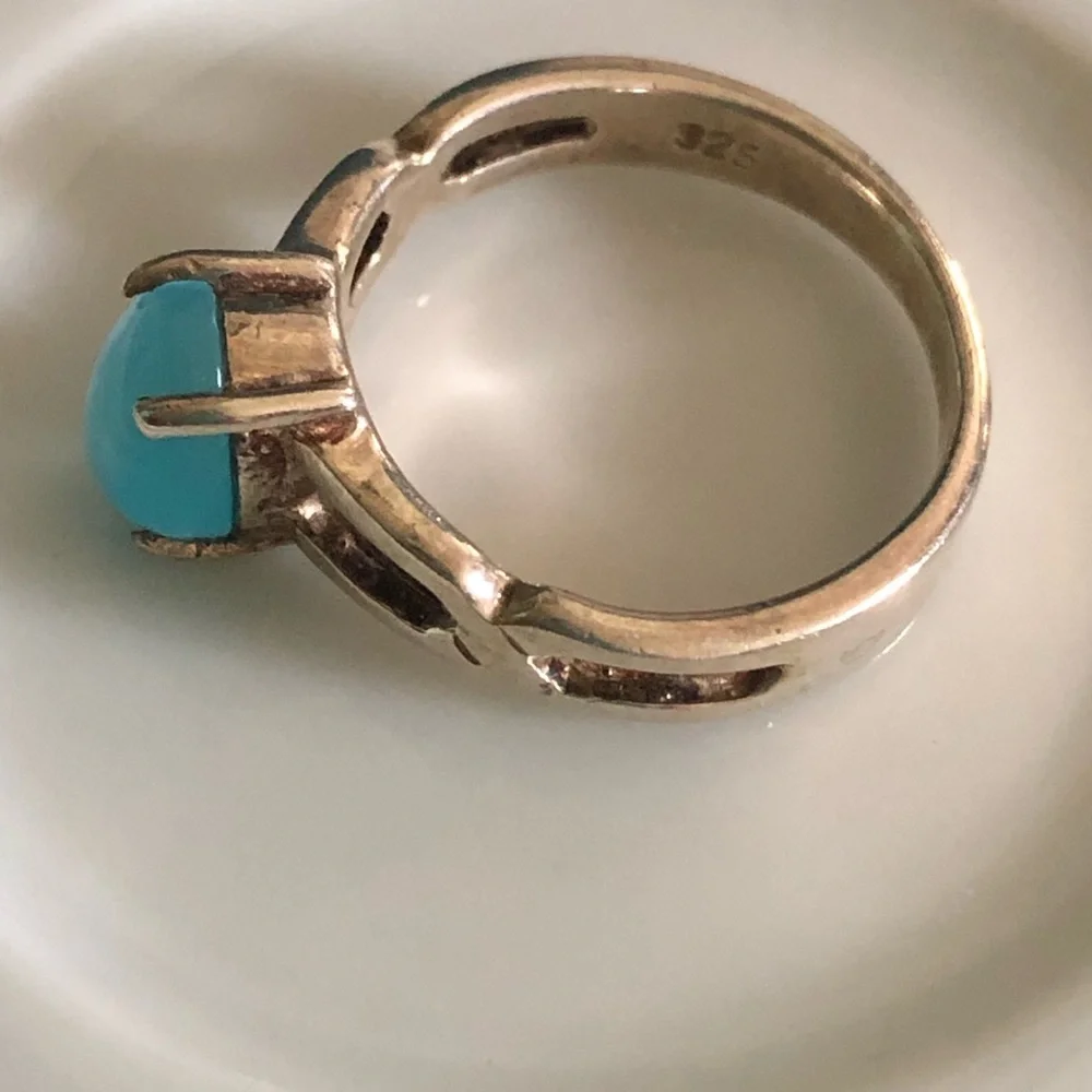Vintage Blue Cats-Eye Sterling Silver Ring